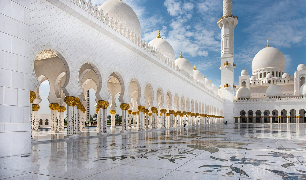 abu-dhabi-auswandern-freezone-gruenden
