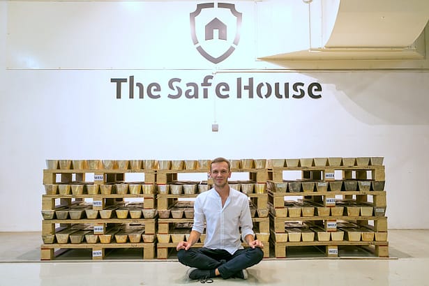 gold-aufbewahren-lagern-kaufen-im-ausland